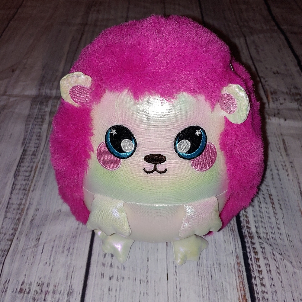 Squeezamals Happy Hedgehog